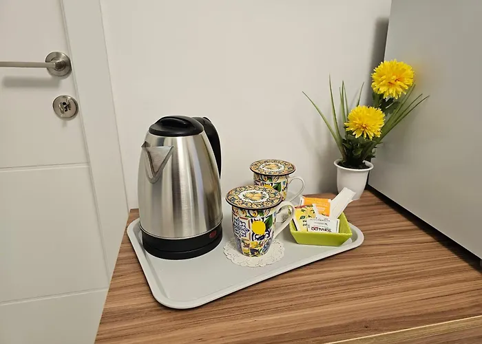 Erminia Гостевой дом Неаполь