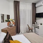 Erminia Gasthuis 4*